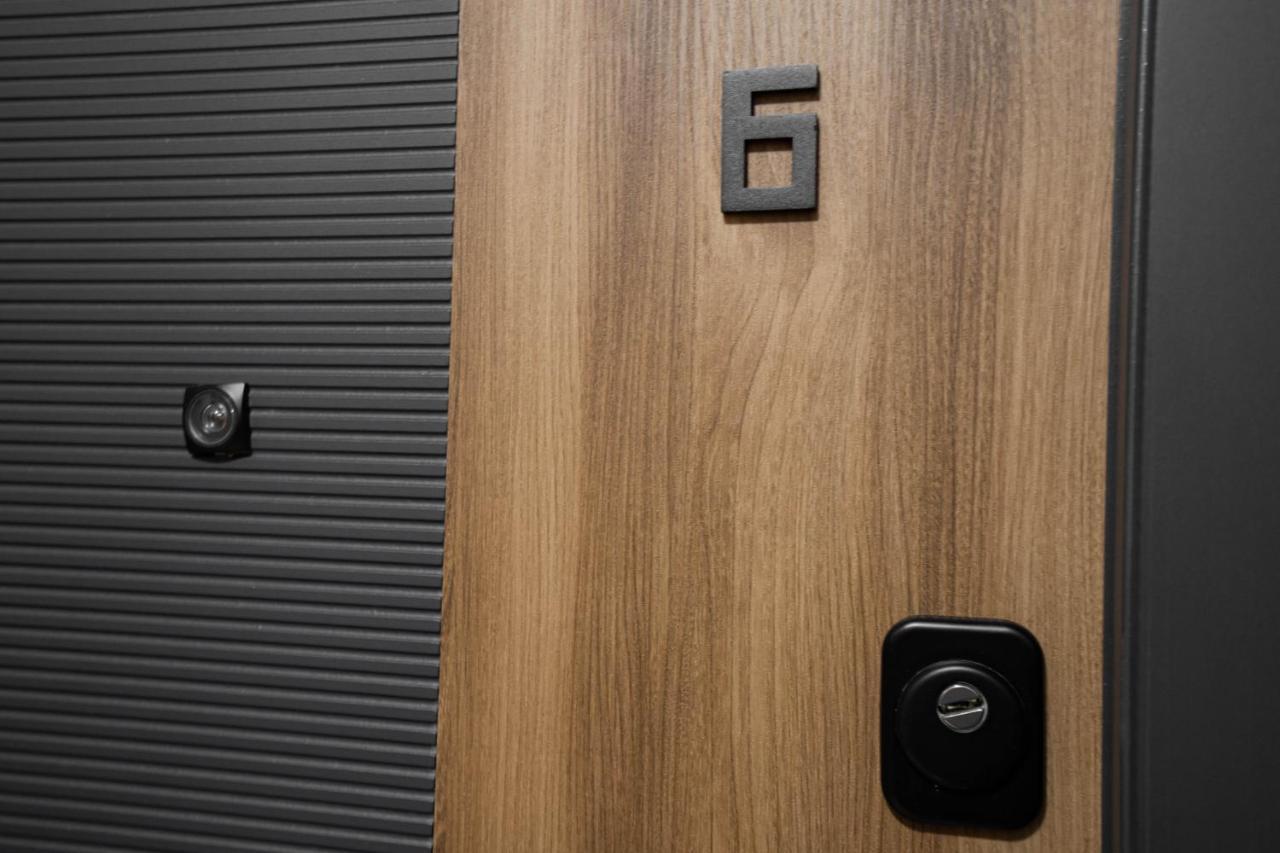 Deluxe Aparthotel Marwell Residence Suceava Exteriör bild